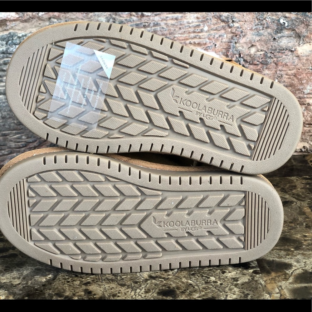 NEW Koolaburra By UGG Big Girls Victoria B… - Picture 5 of 16